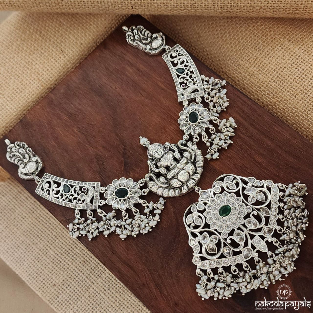 Lakshmi Pearled Drop Neckpiece (N10690)