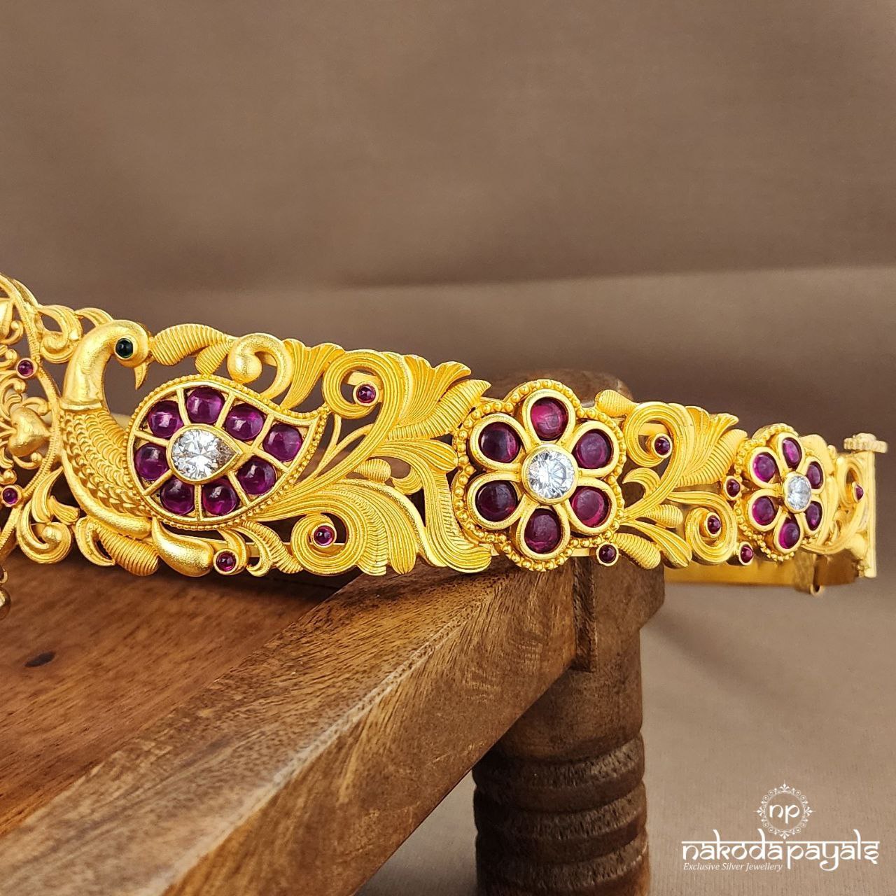 Lakshmi Pink Peacock Daab With Belt (D0248)