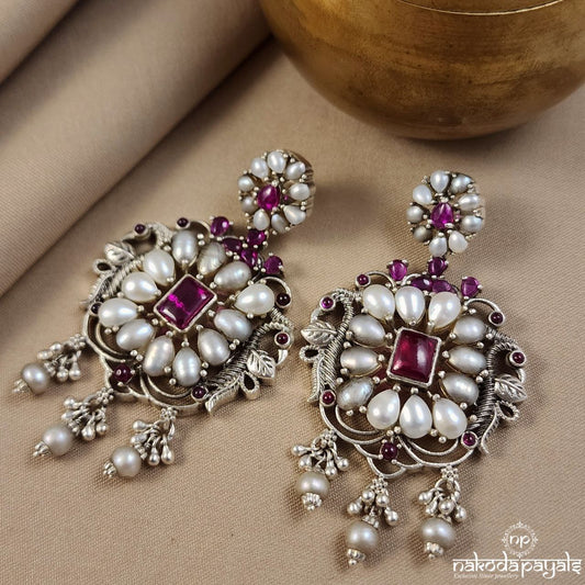 Highfalutin Pearled Chandbali (C3146)