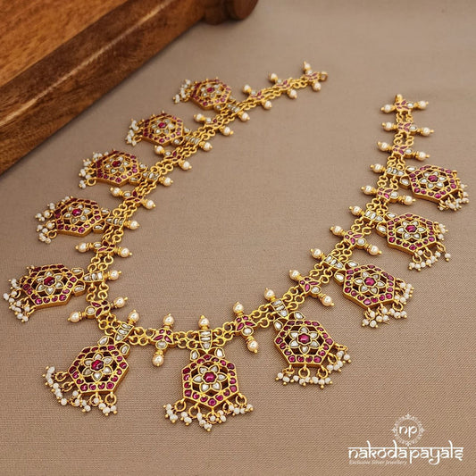 Traditional Kundan Pearled Neckpiece  (Gn9476)