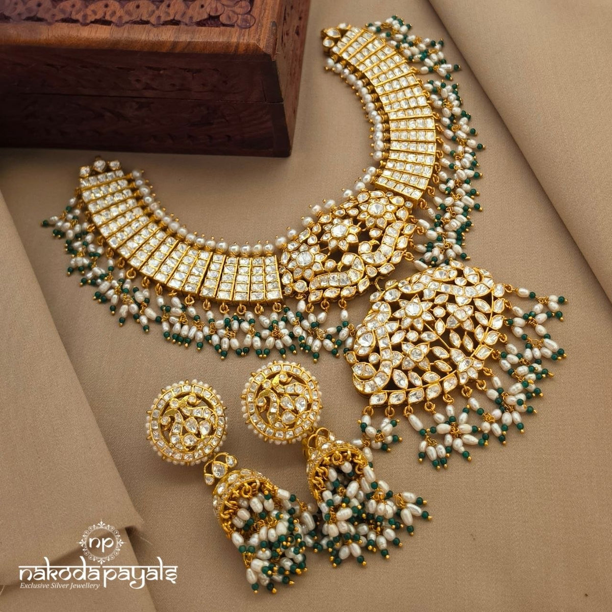 Floral Peacock Moissanite Neckpiece With Earring (Gn10916)