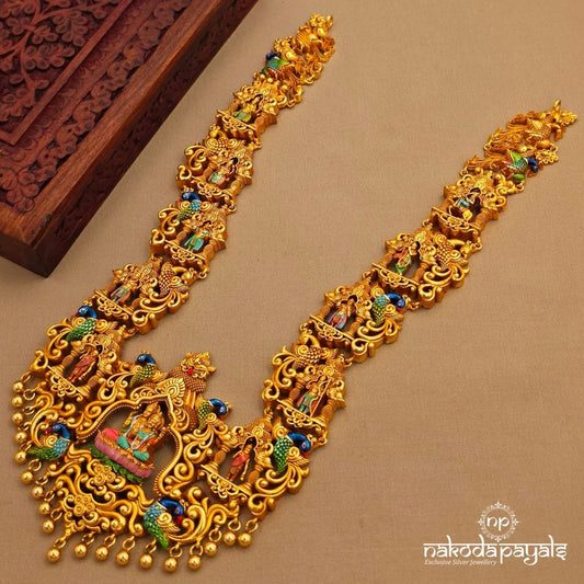Eye-Catching Traditional Lakshmi Neckpiece (Gn10185)