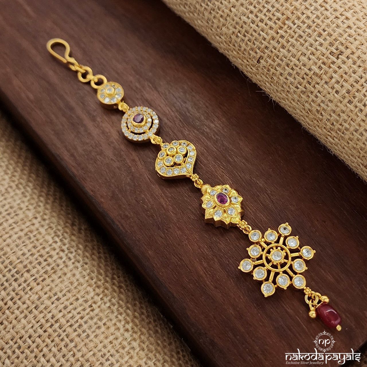 Sparkling Red Drop Maang Tika (Gm1053)