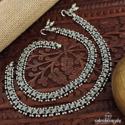 Mini Leafy Stamped Anklets (A6465)