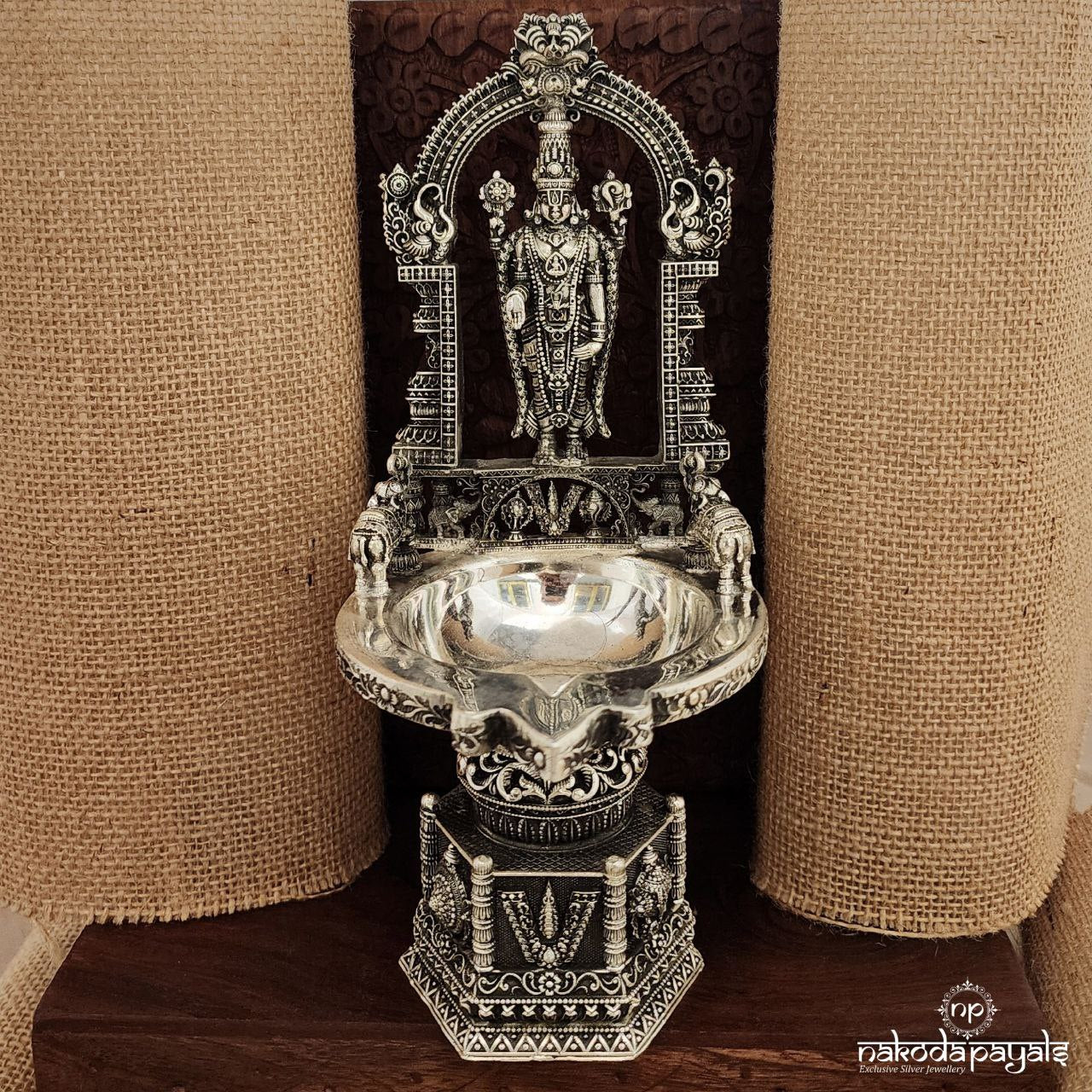 Venkatraman Deepa (Aa1794)