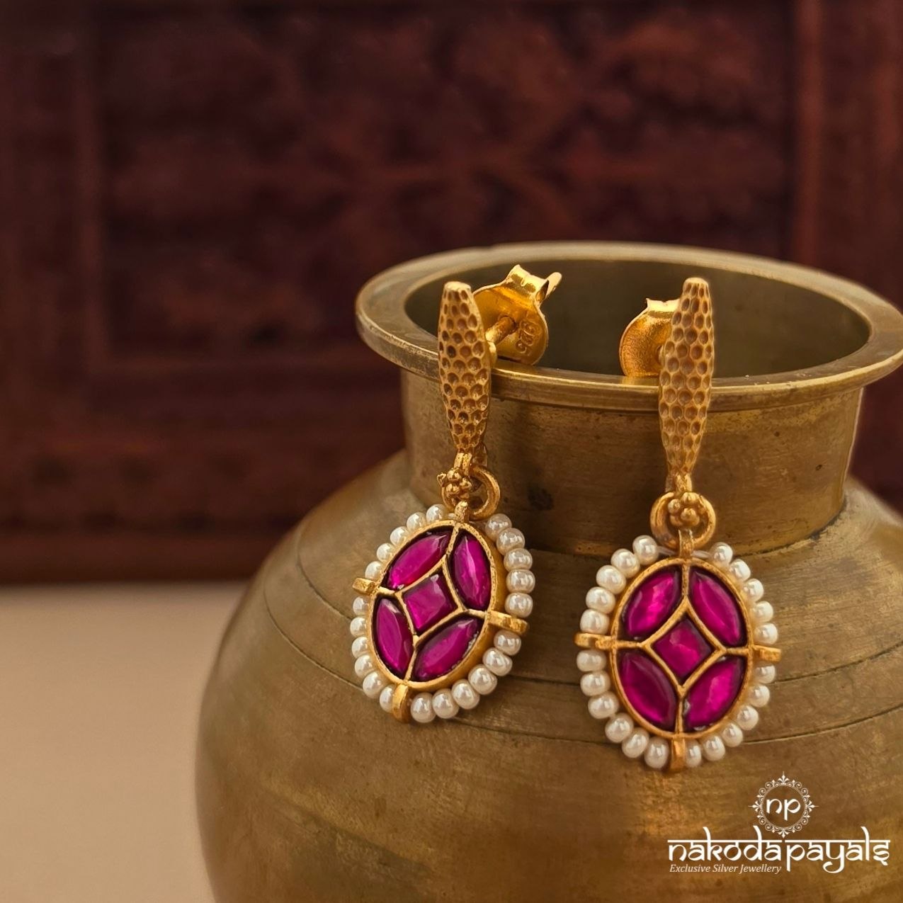 Oval Kundan Pearl Chandbali (Ge11262)