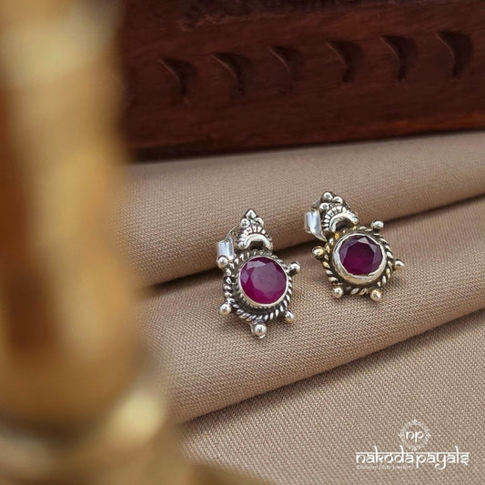 Oxidised Red Studs (S4091)