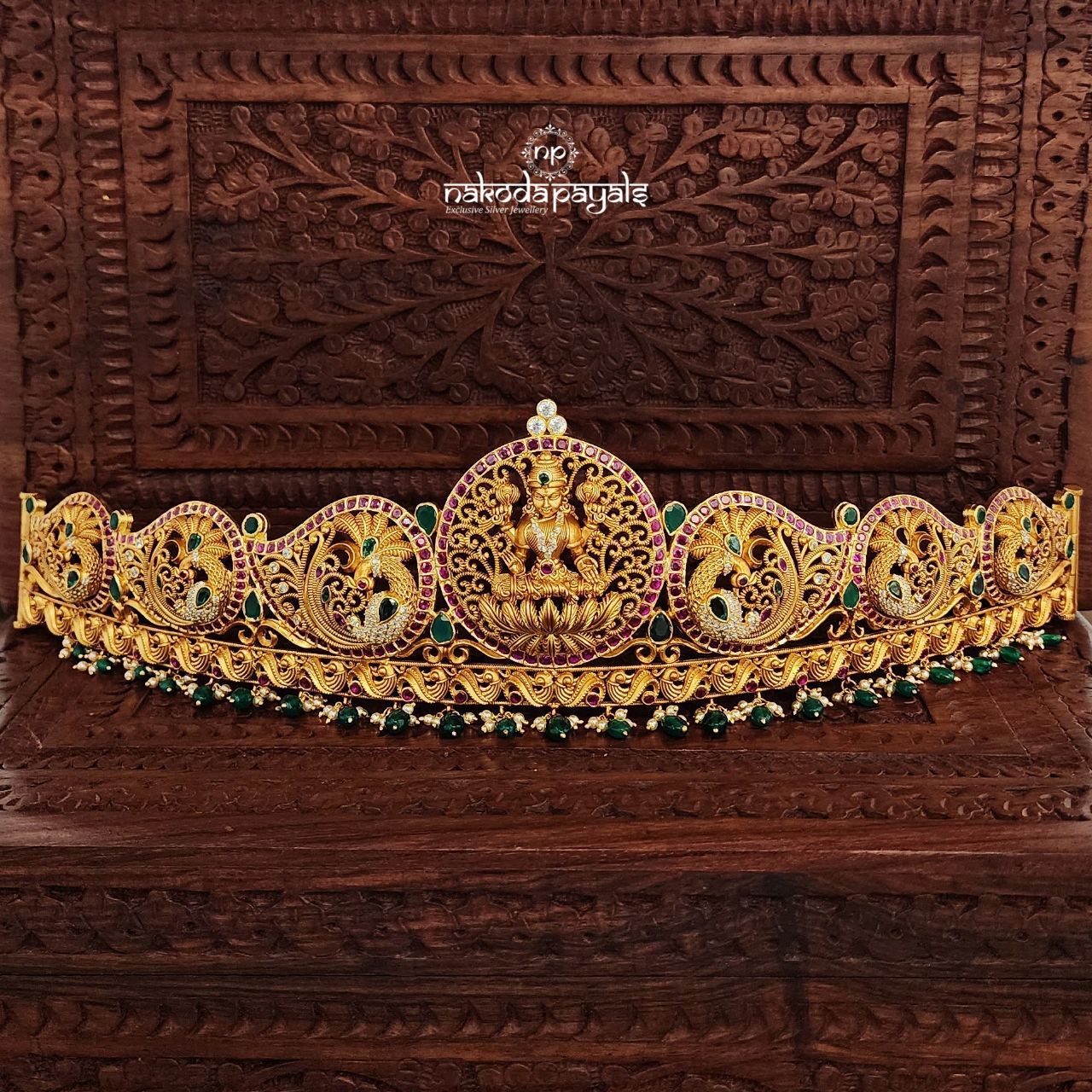 Peacock Lakshmi Daab With Belt (D0240)