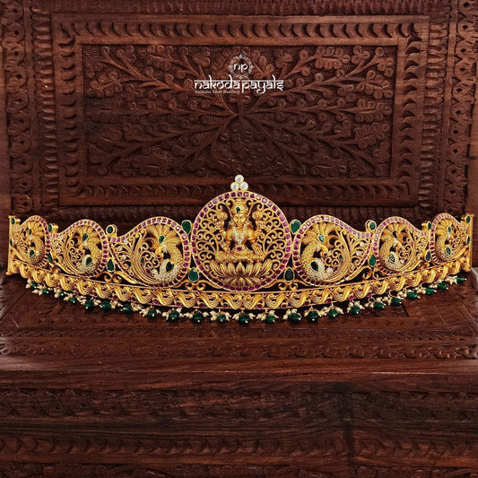 Peacock Lakshmi Daab With Belt (D0240)