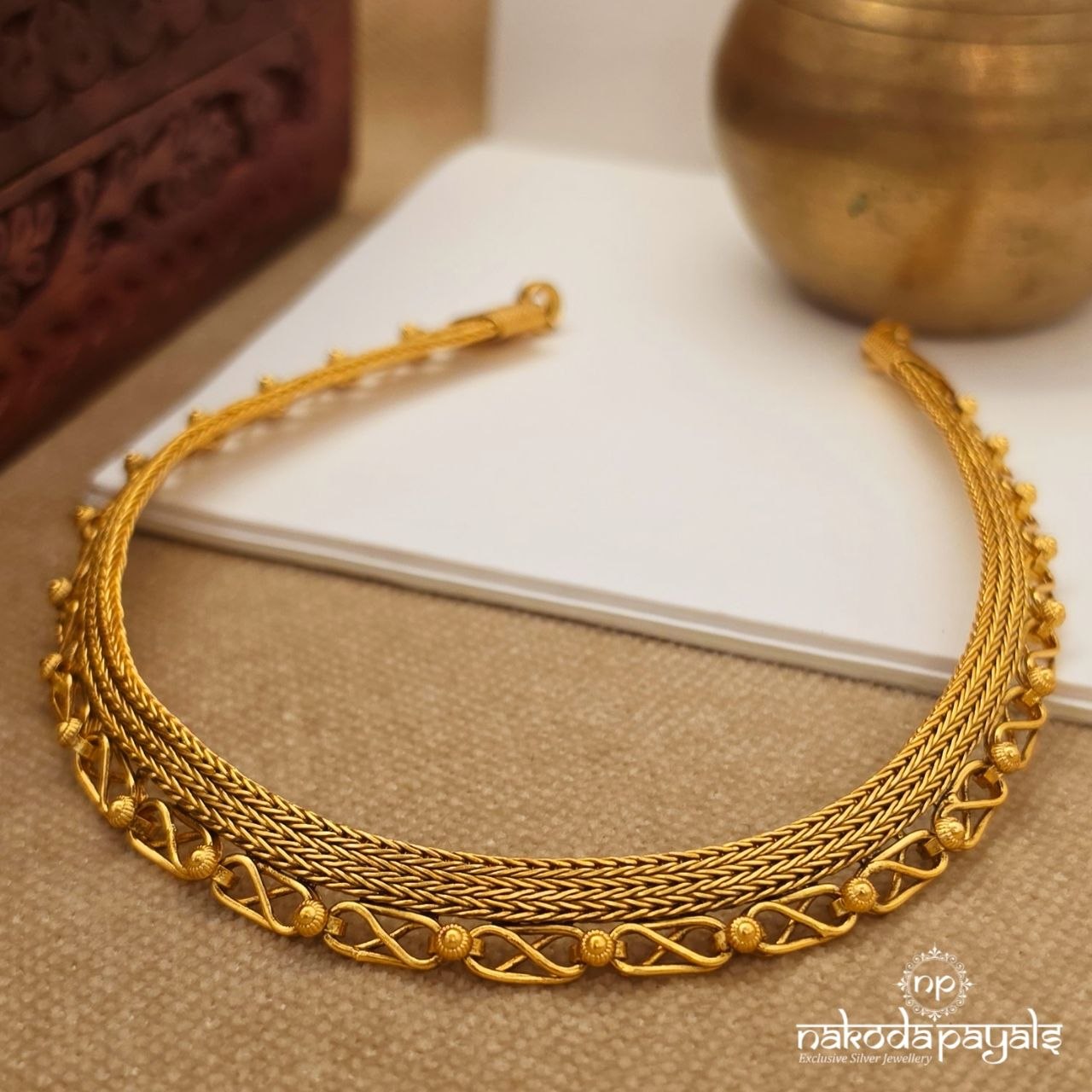 Infinity Braided Neckpiece (Gn10691)