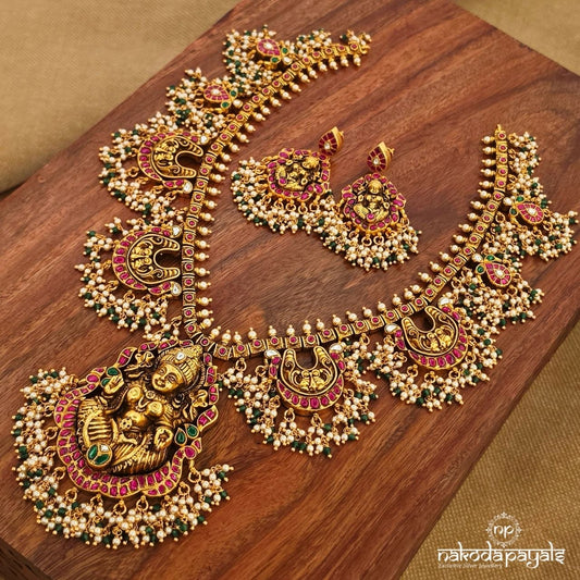 Traditional Lakshmi Neckpiece With Earrings (Gn10569)
