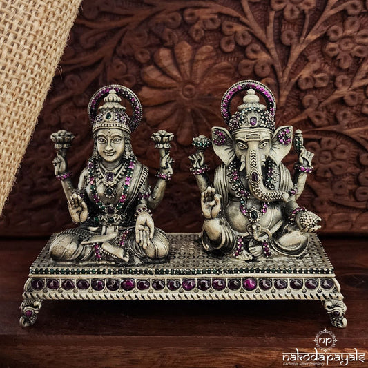 Stone Decorated Lakshmi Ganesha (Aa0579)