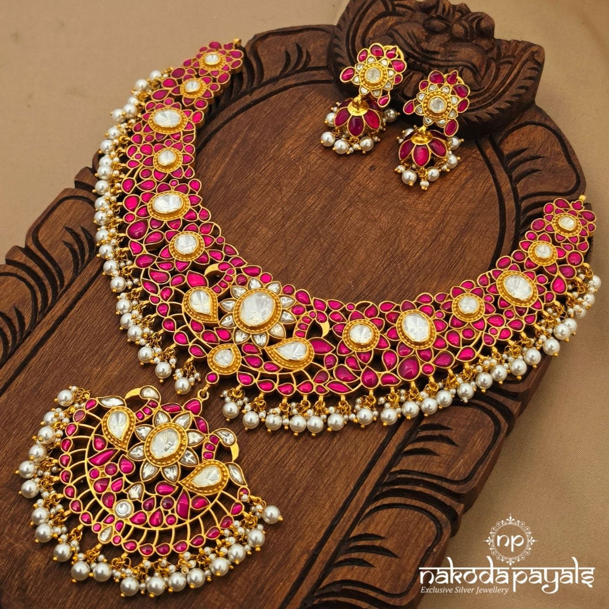 Pink Floral Pearl Neckpiece With Earrings (Gn11083)