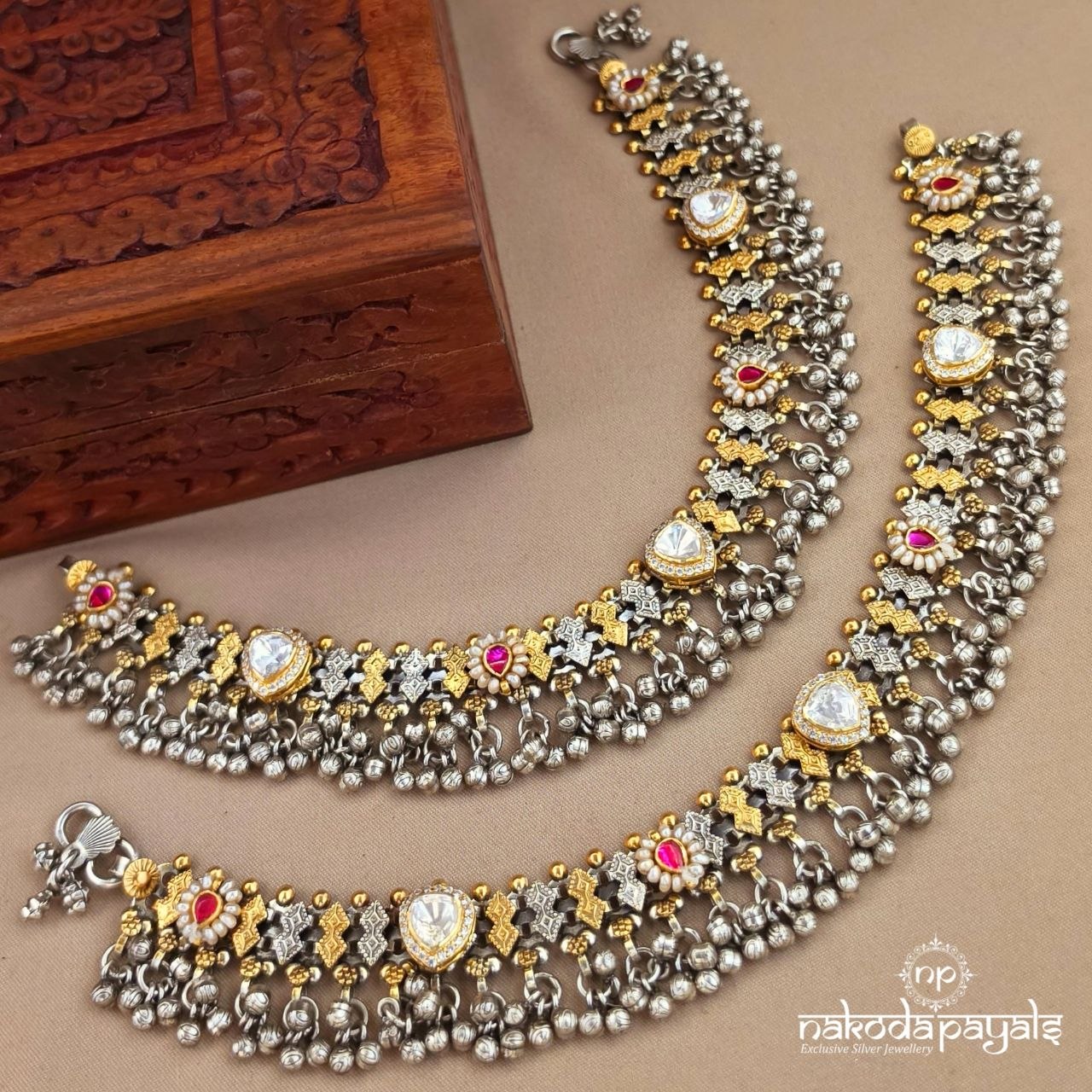 Stunning Moissanite Anklet  (A7049)