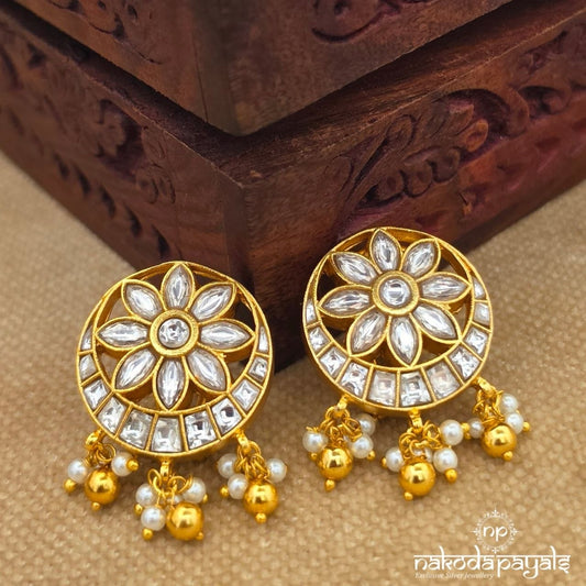 Floral Kundan Pearl Studs (Ge11105)
