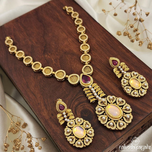 Sweetheart Pearled Neckpiece With Earrings (Gn8632)