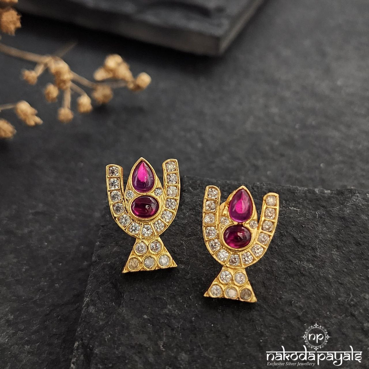 Namam Pink & White Studs (Ge8838)