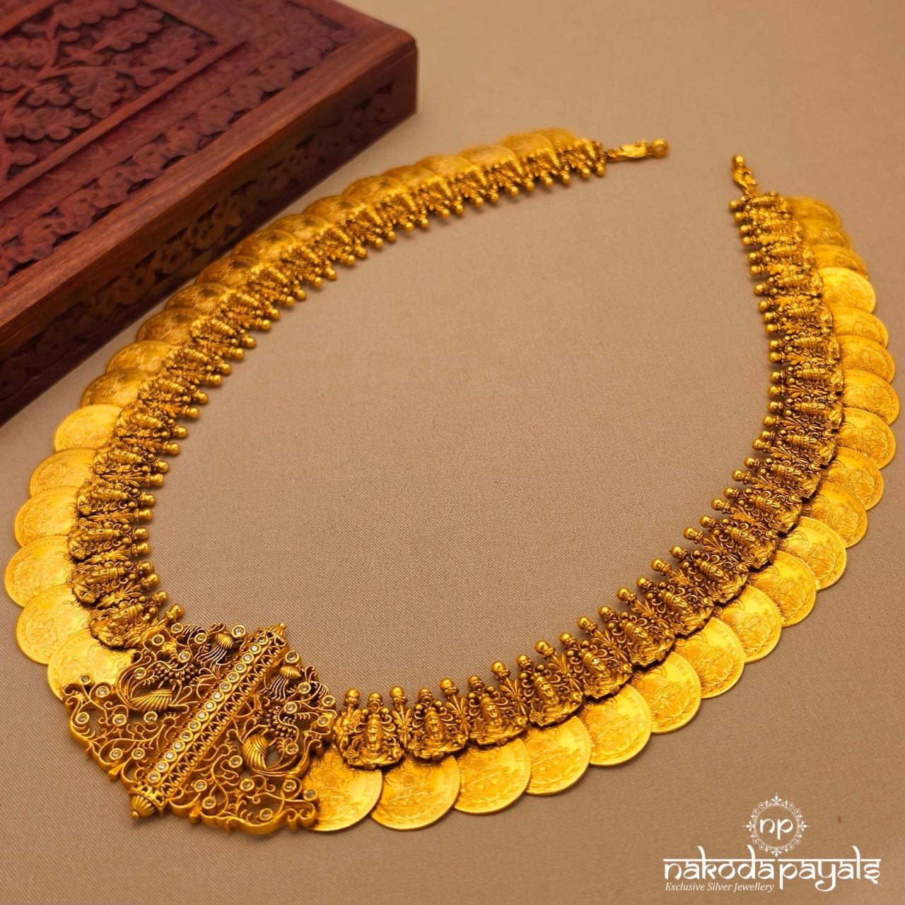 Lakshmi Venkateshwara Kasu Neckpiece (Gn10188)