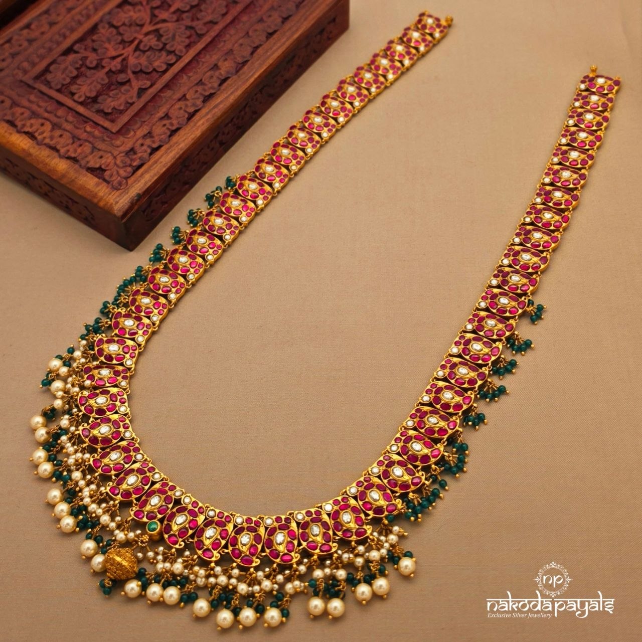 Traditional Reversible Mango Drop Neckpiece (Gn10461)