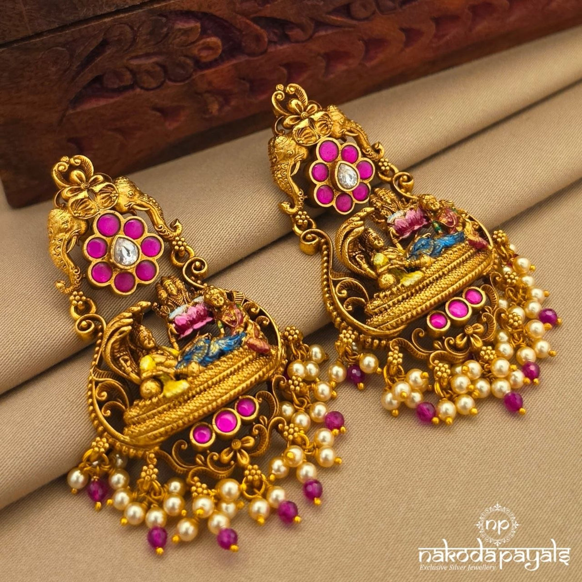 Vishnu Parivar Kundan Chandbali (Ge11484)