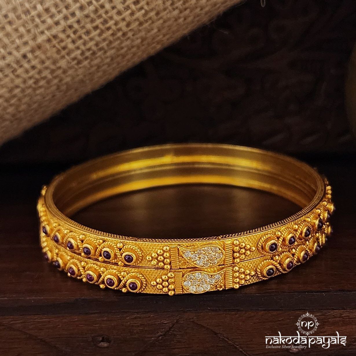 Elegant Bangles Pairs (Gk3162-63)