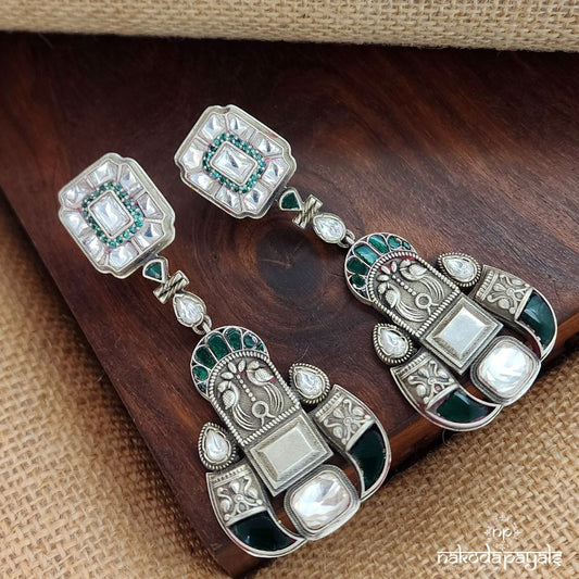 Traditional Green & White Kundan Earrings (C3472)