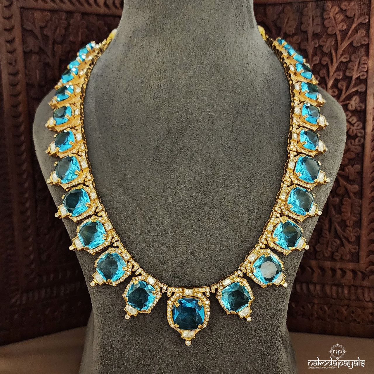 Grand Sea Blue Moissanite Neckpiece With Earrings (Gn9179)