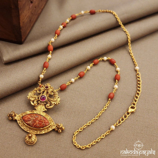 Coral Unique Neckpiece (Gn9764)