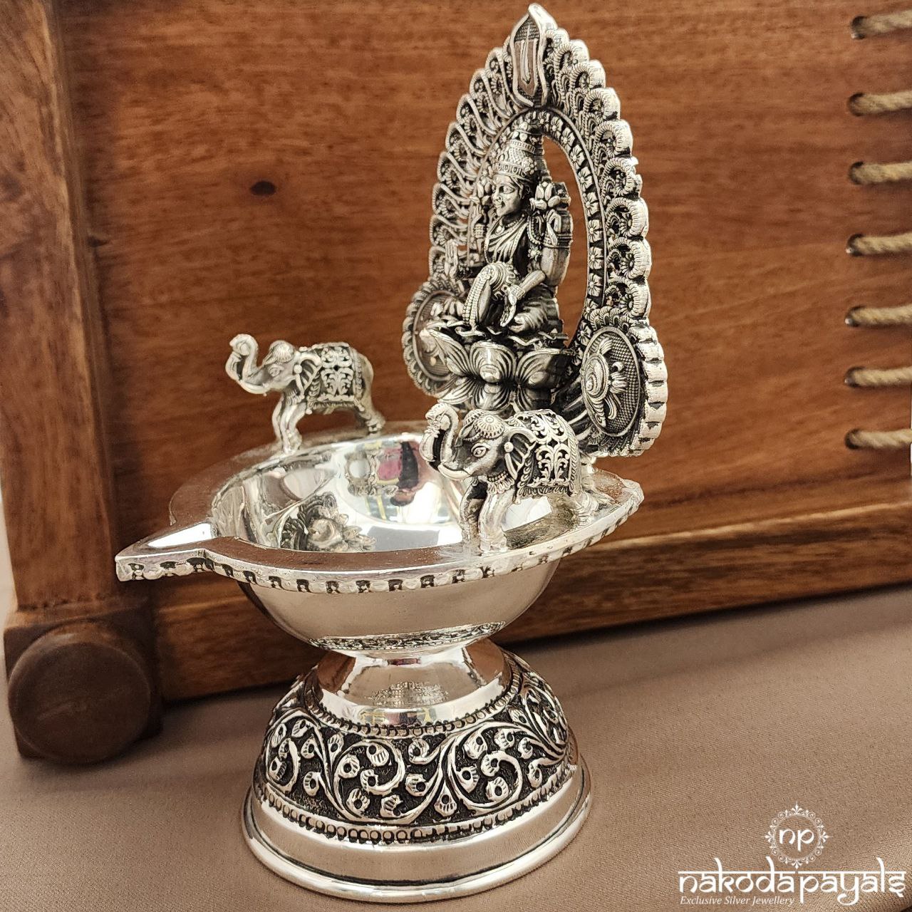 Oxidised Lakshmi Kamakshi Deepa (Aa2058)