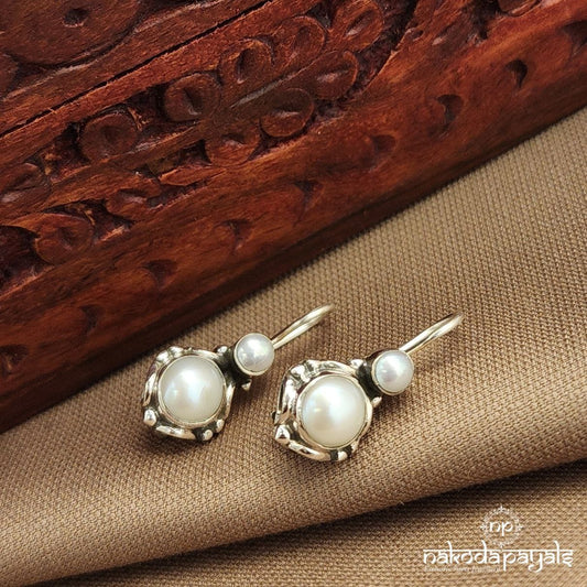 Pearled Drop Hanging (S9549)