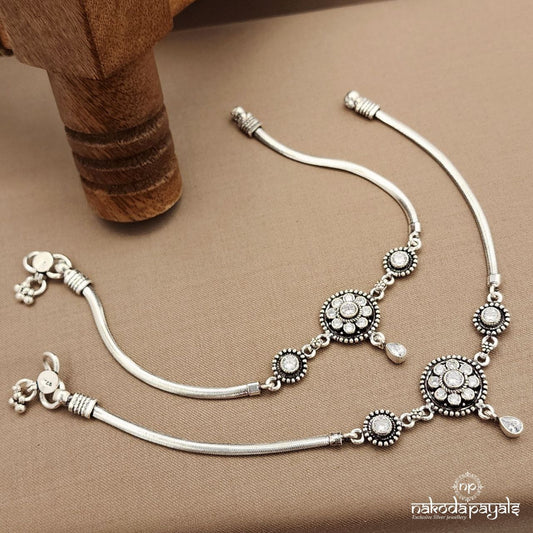 White Circular Anklets (A6556)