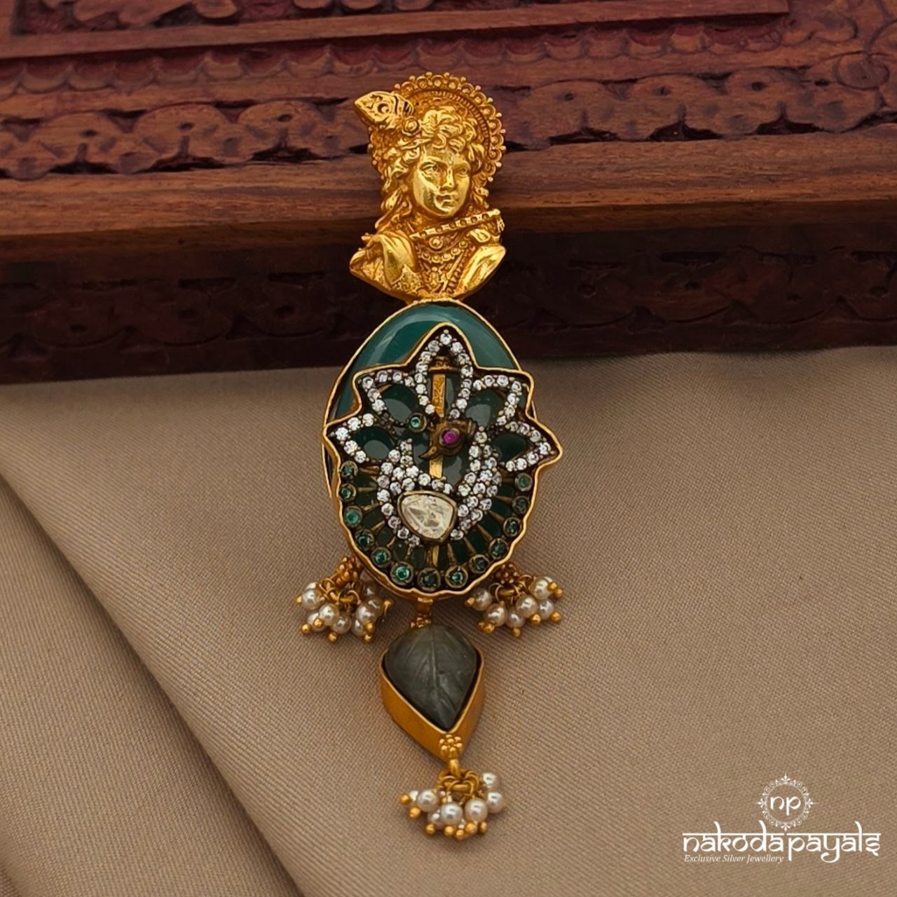 Divine Krishna Pendant (Gp2428)