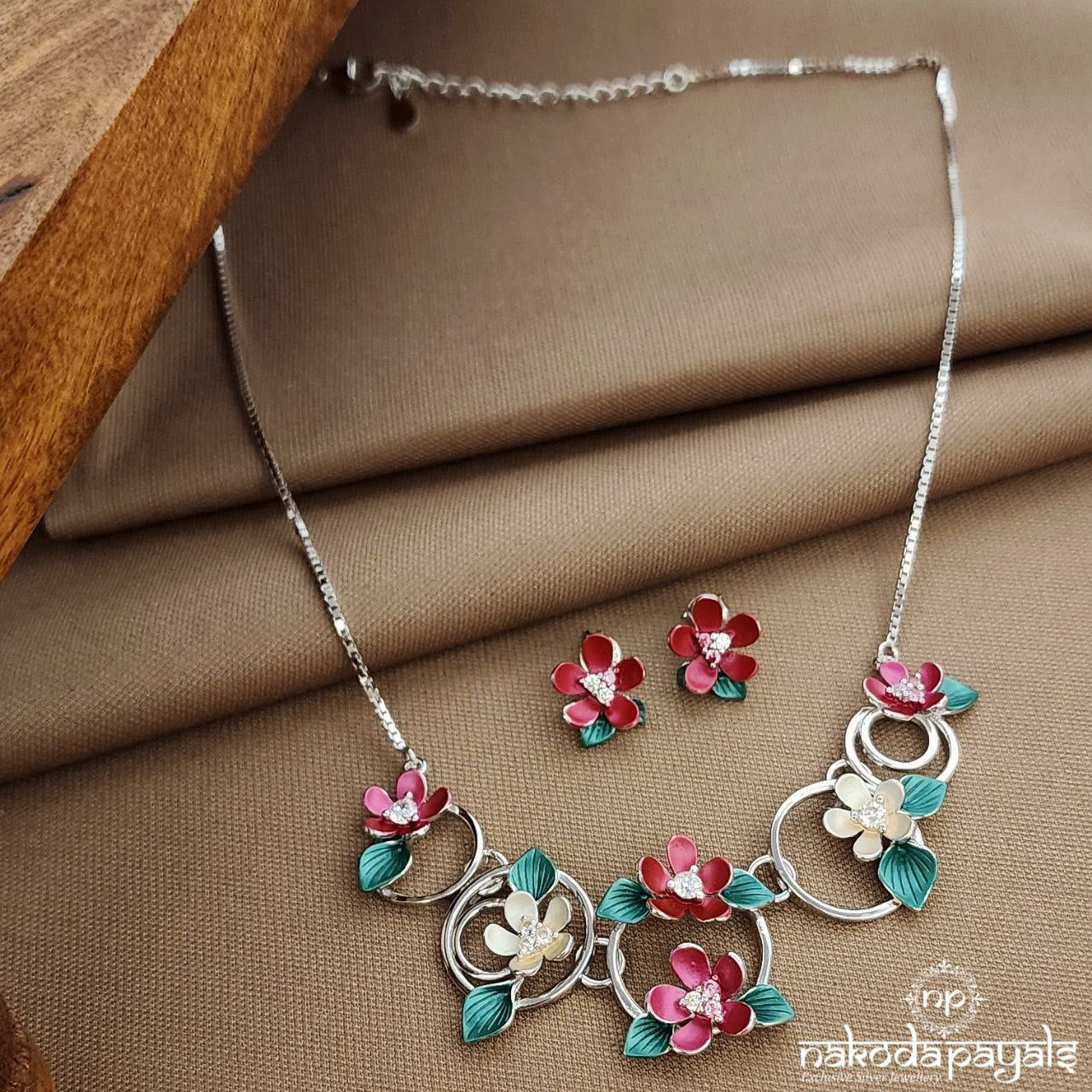 Flower Neckpiece With Earrings (St3836)