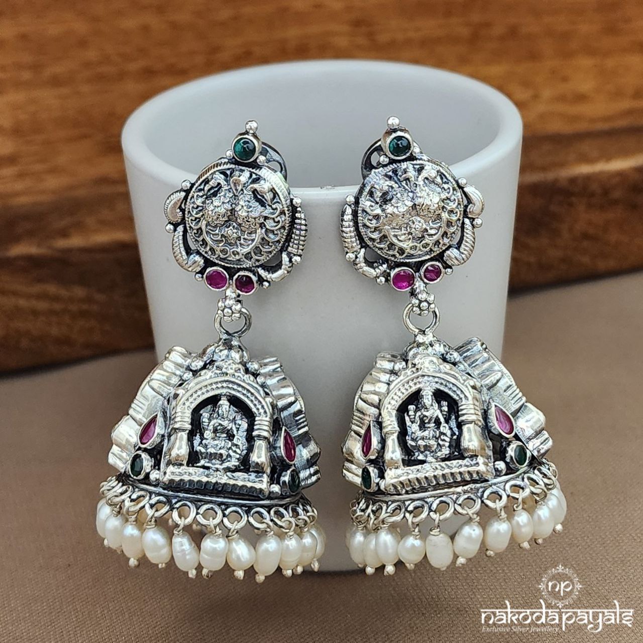 Kemp Pearl Lakshmi Jhumka (J1468)