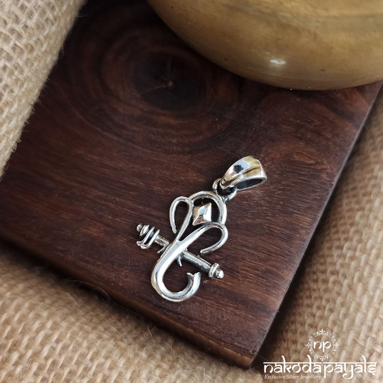 Flute Krishna Pendant (P2436)