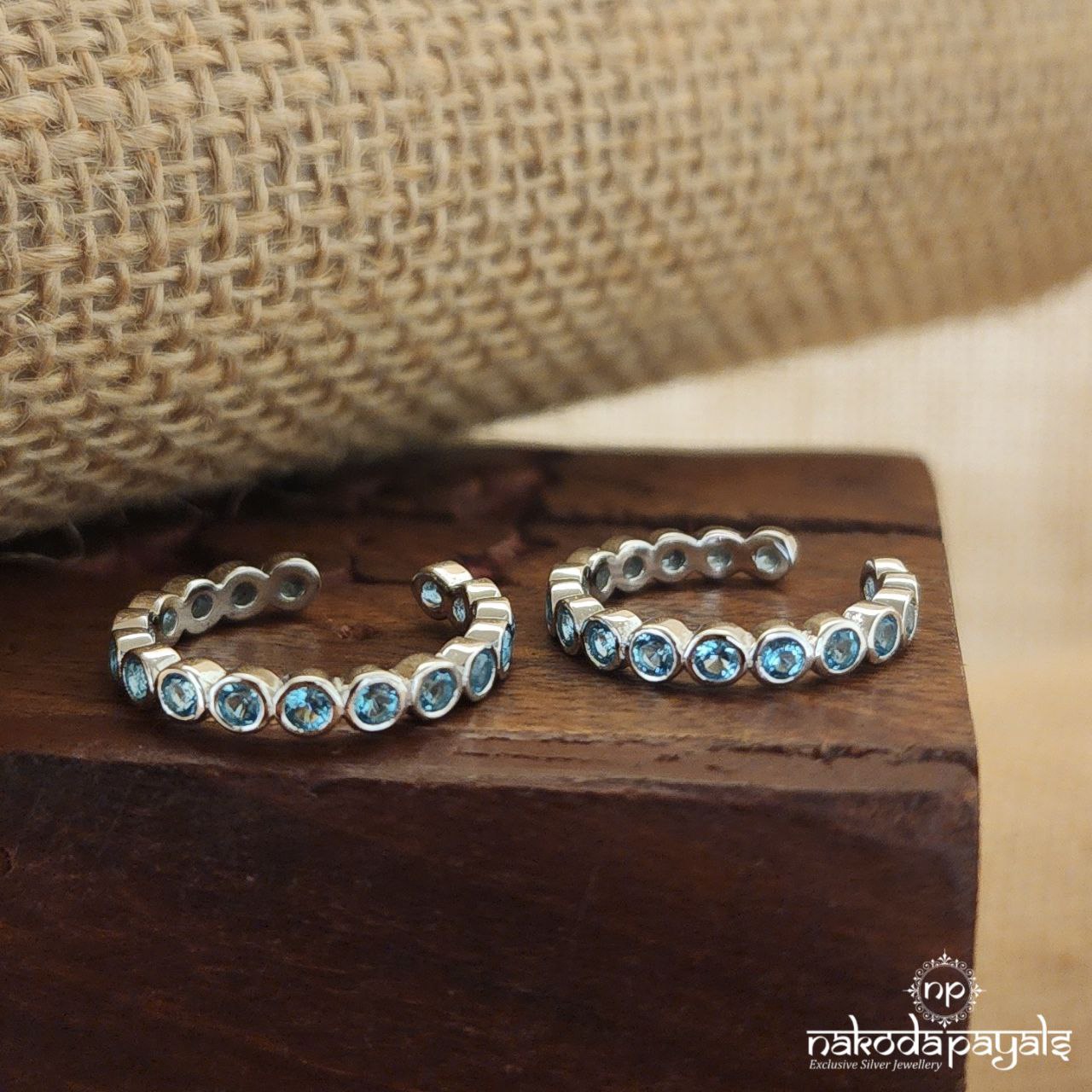 Blue Stamped Toerings (T4411)