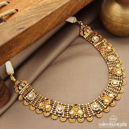 Traditional Red & White Kundan Neckpiece (Gn9313)