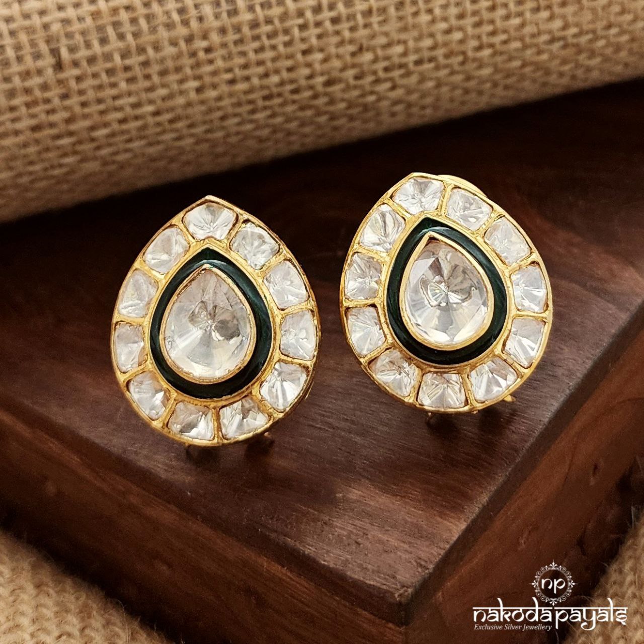 Green MoissaniteStuds (Ge9416)