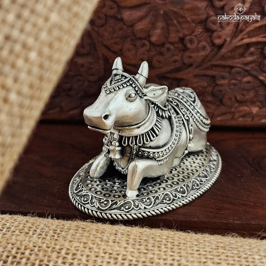 Nandi Idols (Aa1569-71)