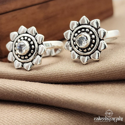 Sweetheart White Toerings (T4688)