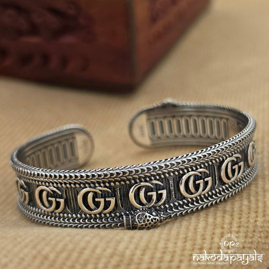 Endearing Cuff Kada (St4152)