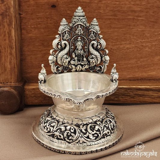 Lakshmi Kamakshi Deepam (Aa2084)