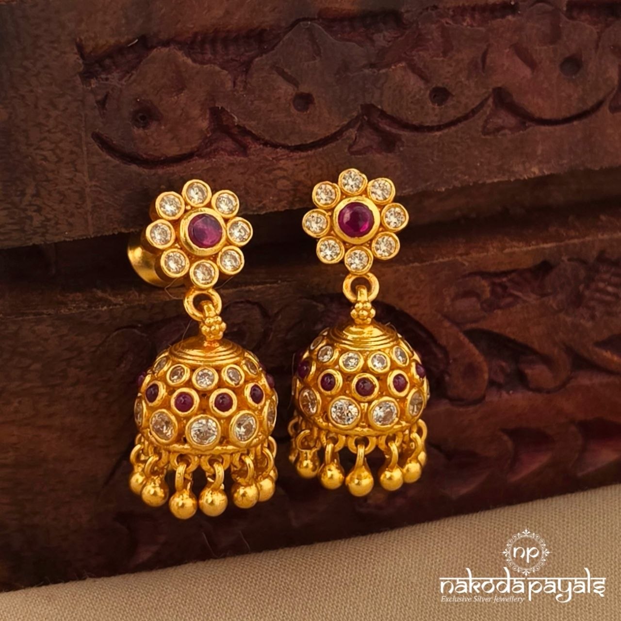 Pink Dot Floral Jhumka (Ge11237)