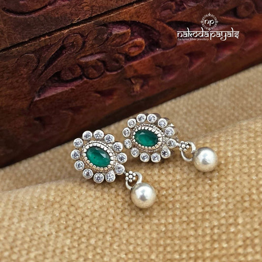Cutsy Green Studs (S4179)