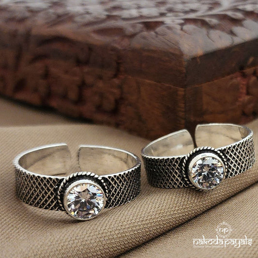 White Big Toe Band (T4795)