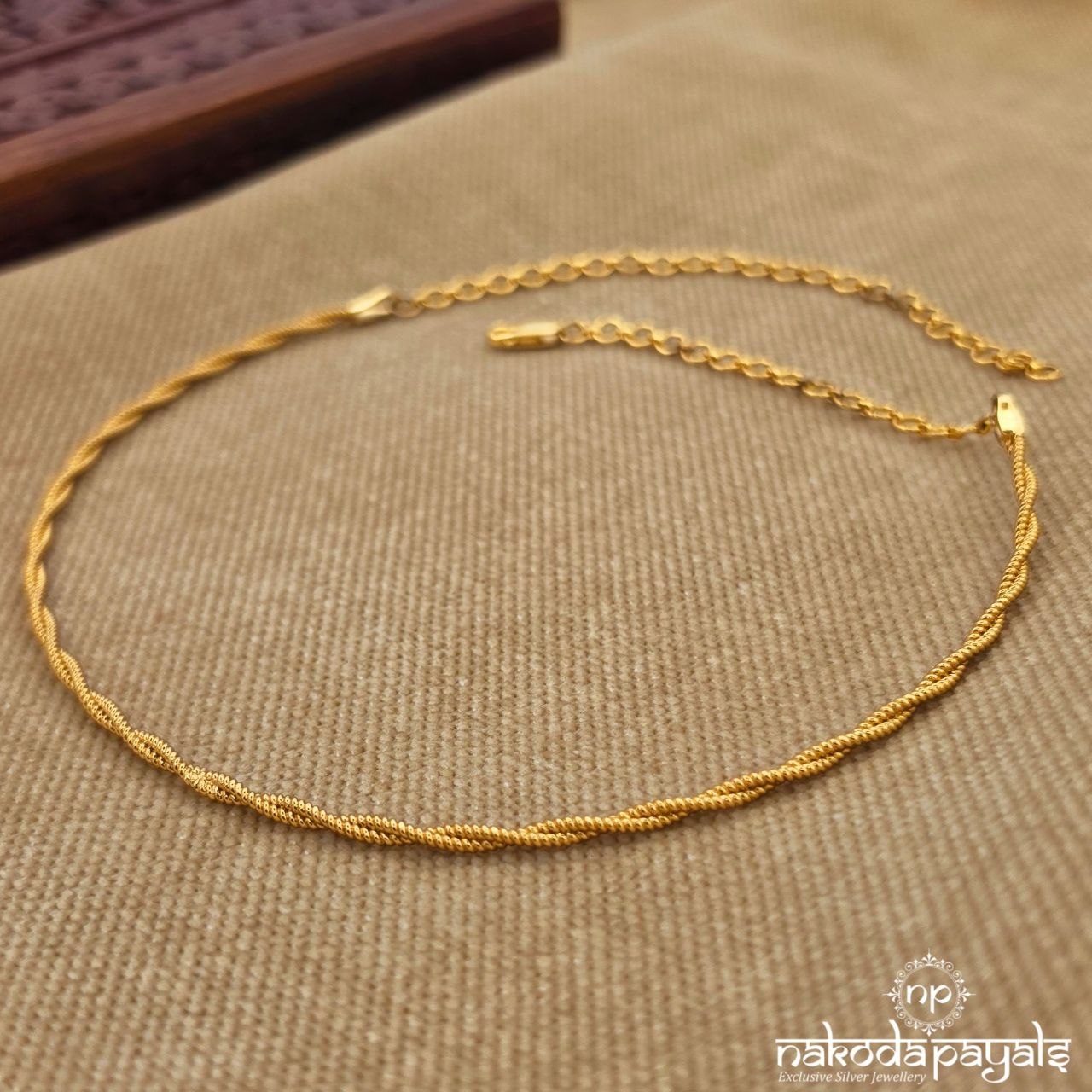 Twisted Exquisite Hasli (Gn10566)
