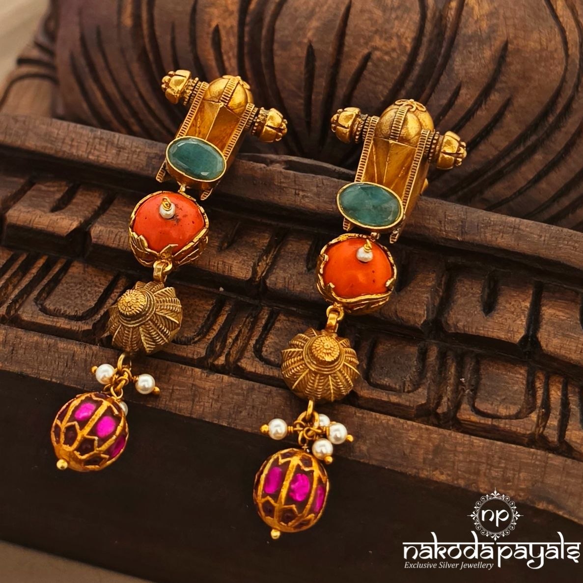 Traditional Coral Ball Drop Chandbali (Ge11593)