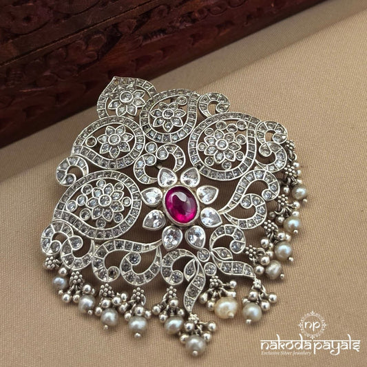 Exemplary Floral Pearly Pendant (P2656)