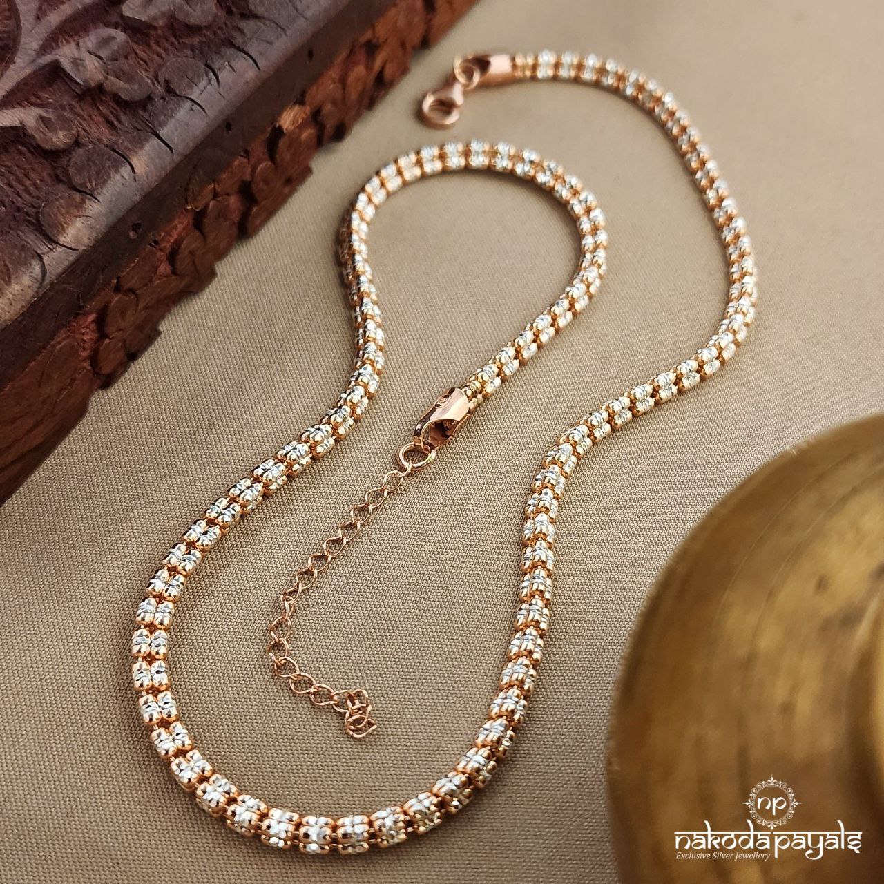 Rose Radiance Rose Gold Neckpiece (St3360)