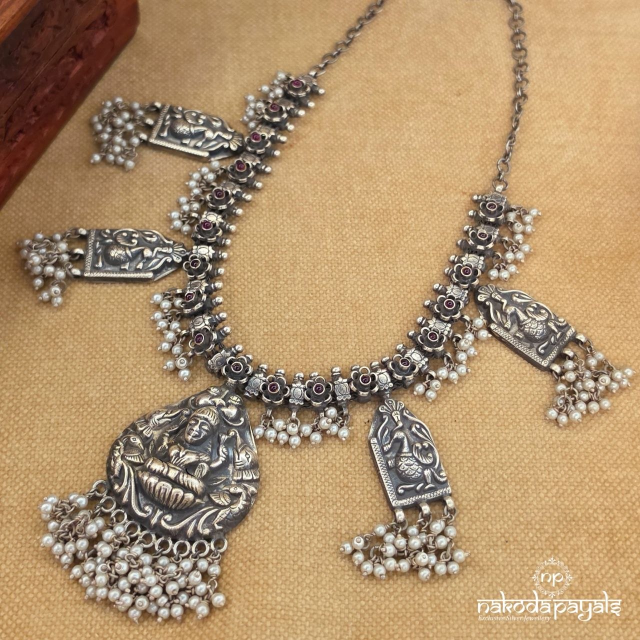 Elegant Pearl Floral Lakshmi Neckpiece (N12063)